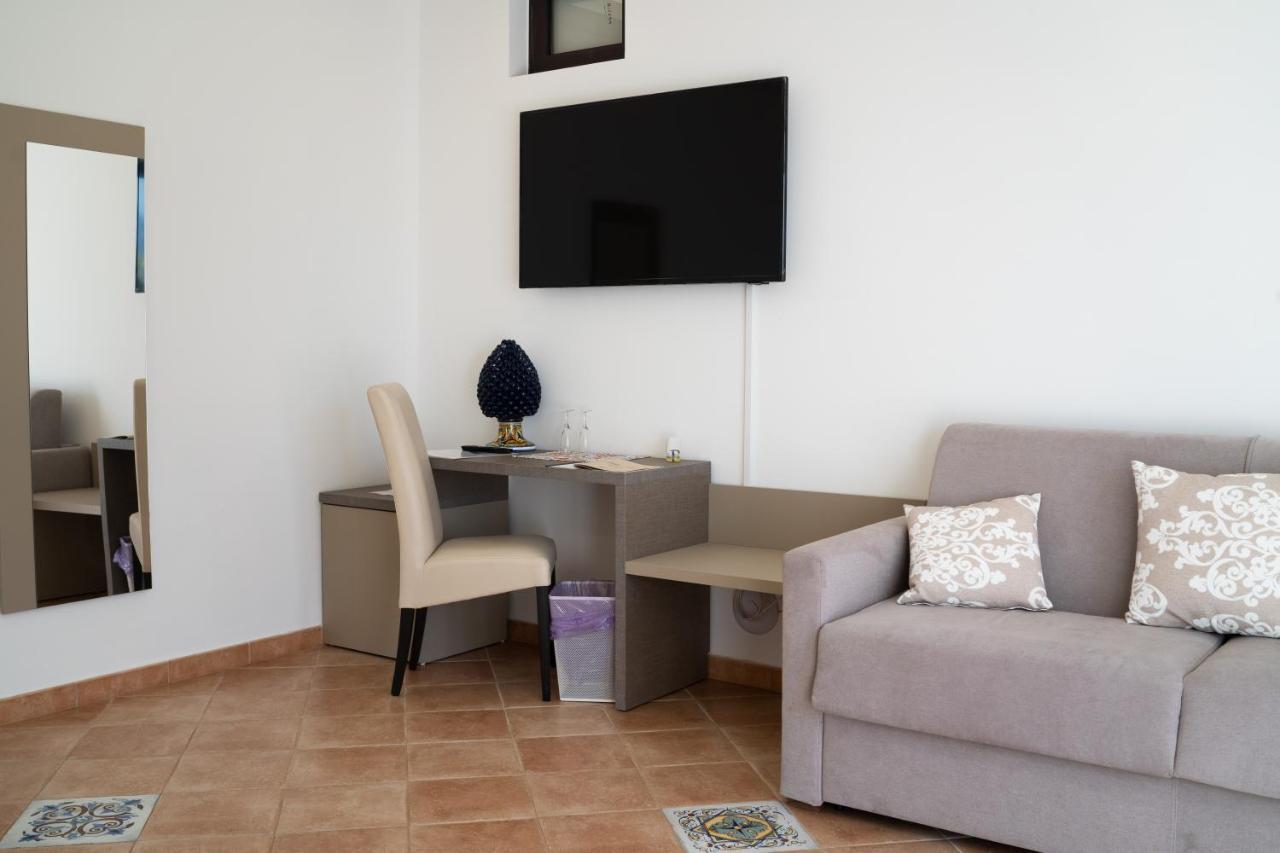 Paradise Sicily Rooms กาบาตาเบียโน ภายนอก รูปภาพ