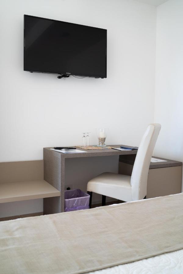 Paradise Sicily Rooms กาบาตาเบียโน ภายนอก รูปภาพ