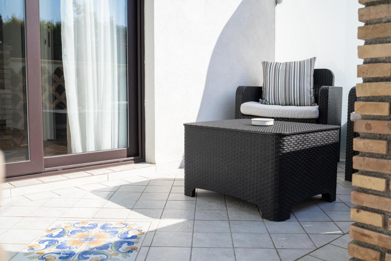 Paradise Sicily Rooms กาบาตาเบียโน ภายนอก รูปภาพ