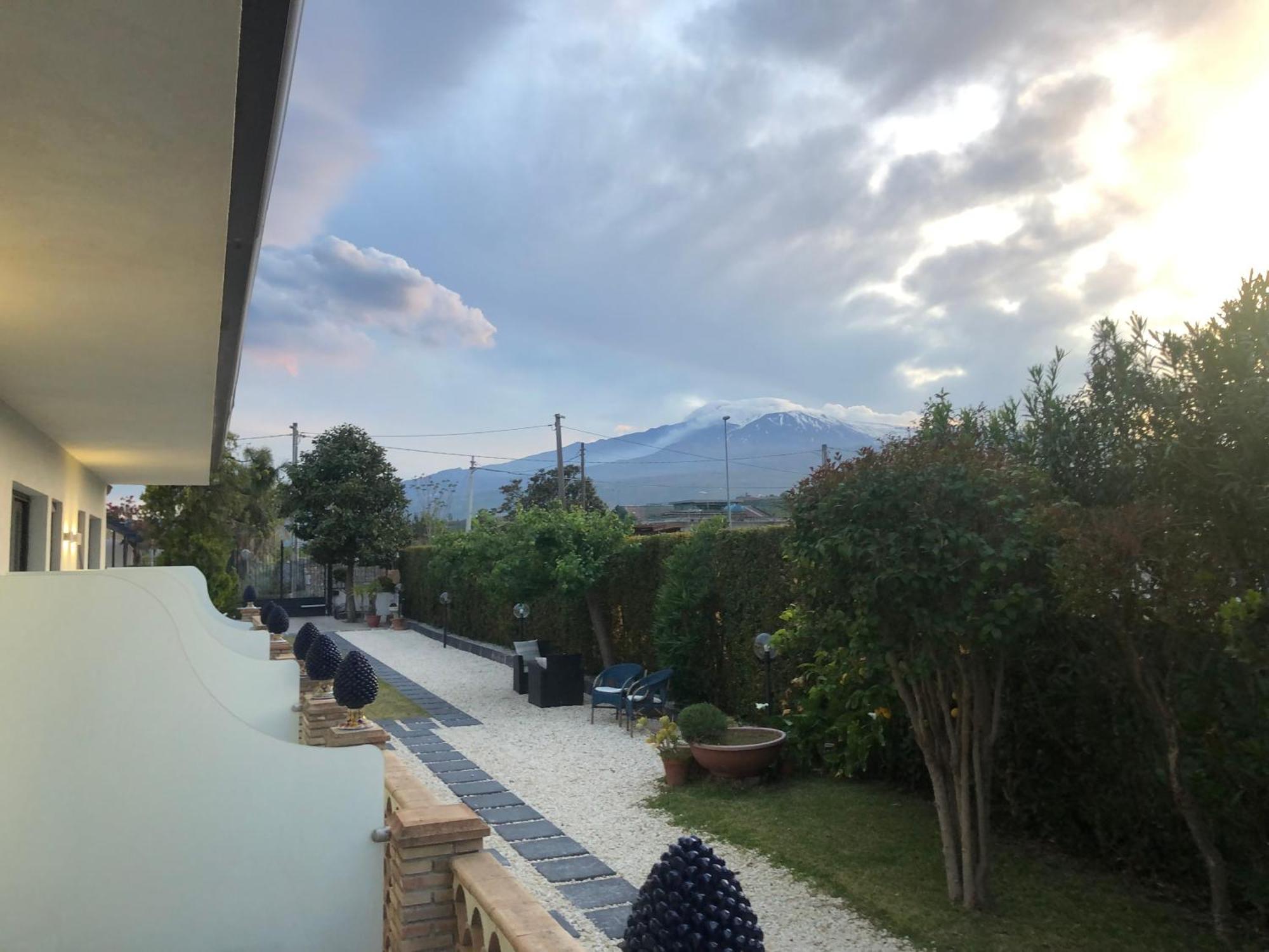 Paradise Sicily Rooms กาบาตาเบียโน ภายนอก รูปภาพ